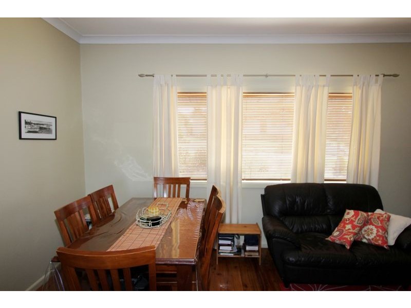 17 Godfrey Street, Goulburn NSW 2580