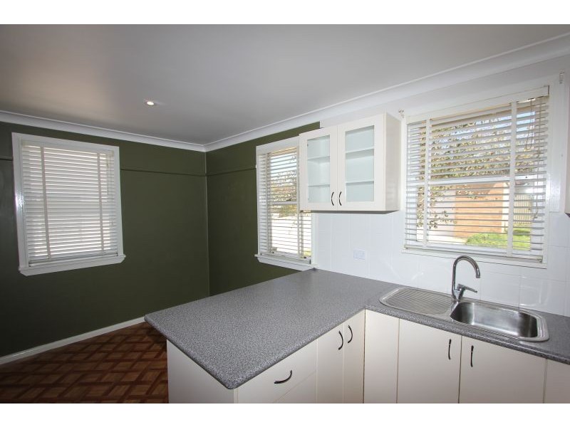 6 Duke Street, Goulburn NSW 2580