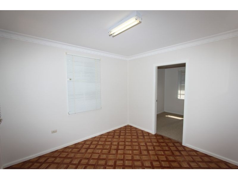 6 Duke Street, Goulburn NSW 2580