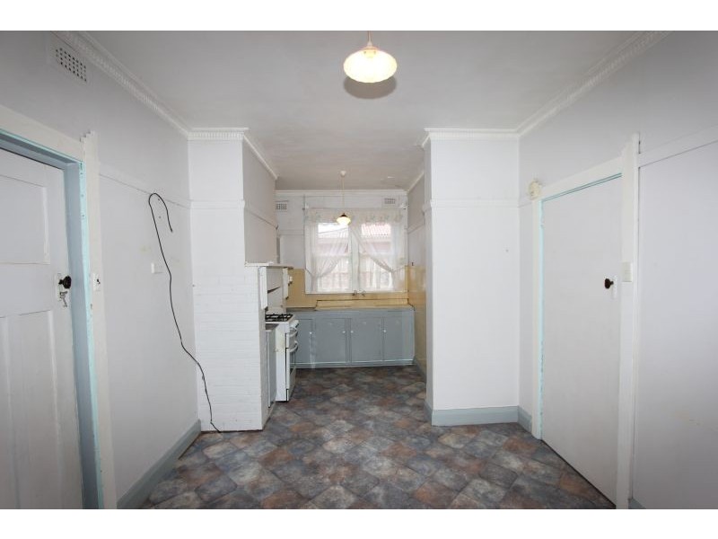 66 Sloane Street, Goulburn NSW 2580