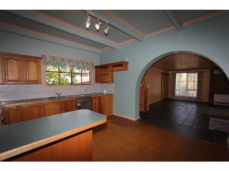 92 Verner Street, Goulburn NSW 2580