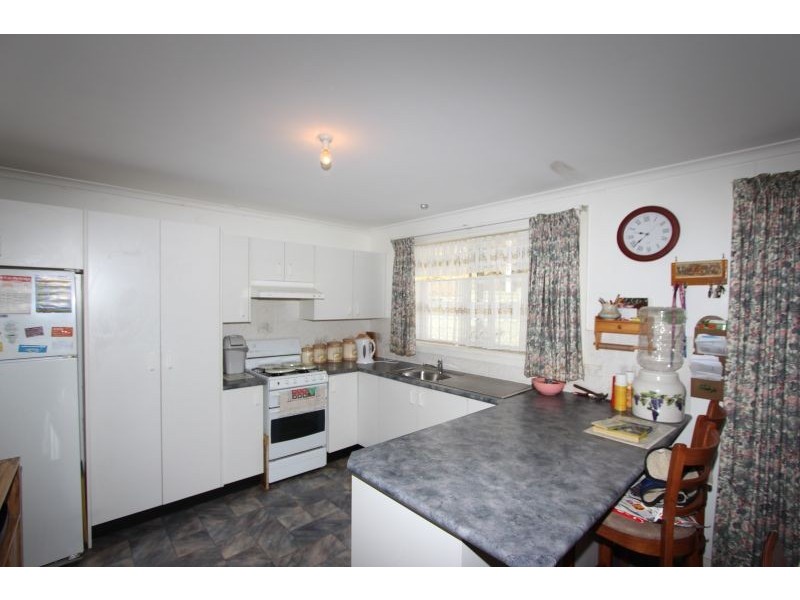 2 Sloane Street, Goulburn NSW 2580