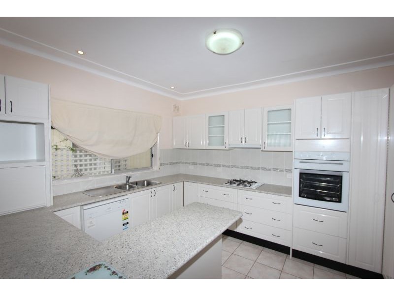 79 Queen Street, Goulburn NSW 2580