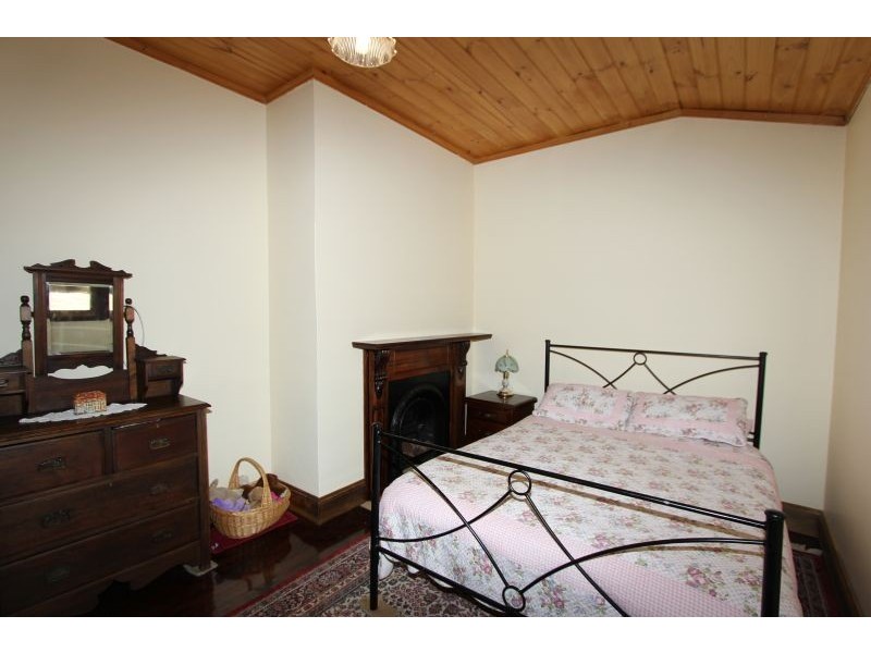 10 Cowper Street, Goulburn NSW 2580