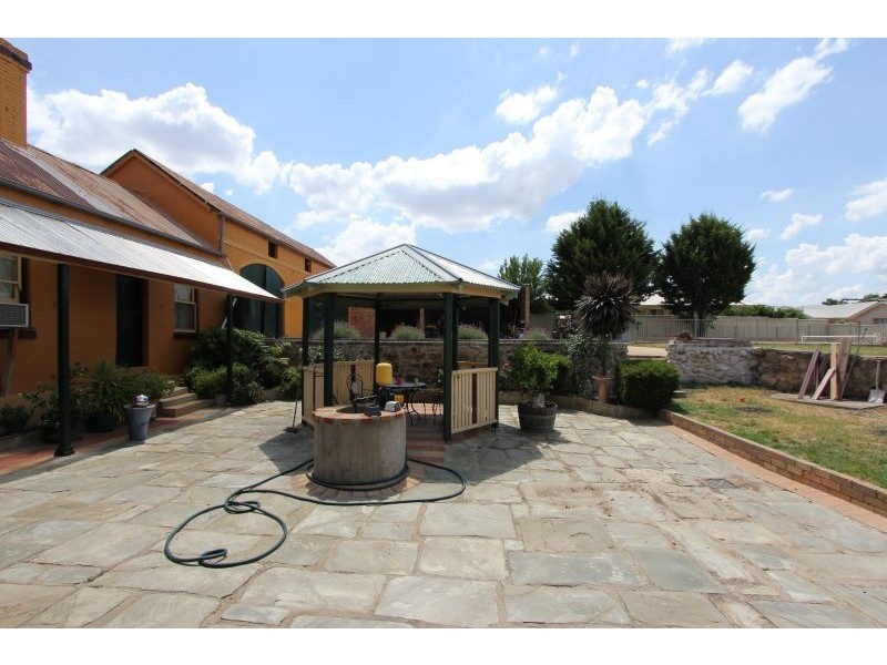 10 Cowper Street, Goulburn NSW 2580