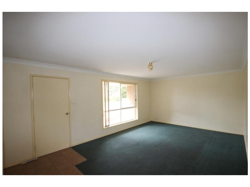 22 Rex Street, Goulburn NSW 2580