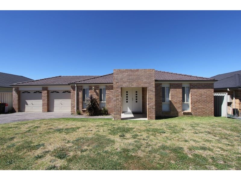 13 Wright Place, Goulburn NSW 2580