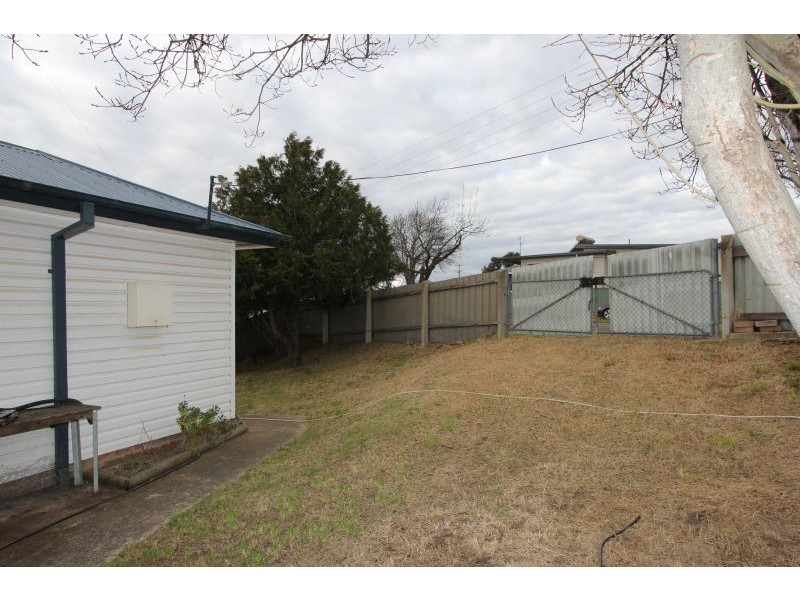 58 Lansdowne Street, Goulburn NSW 2580