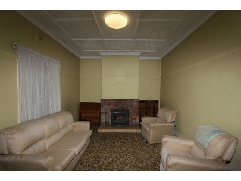 75 Cowper Street, Goulburn NSW 2580