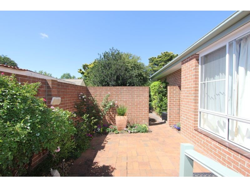 22 Lorne Street, Goulburn NSW 2580