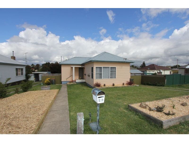 29 Kelso Street, Goulburn NSW 2580