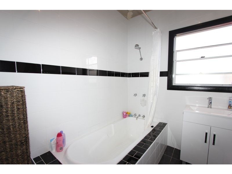 29 Kelso Street, Goulburn NSW 2580