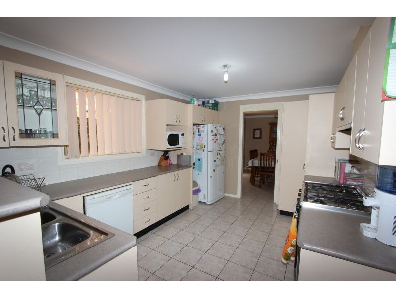 44 Jacqua Avenue, Goulburn NSW 2580