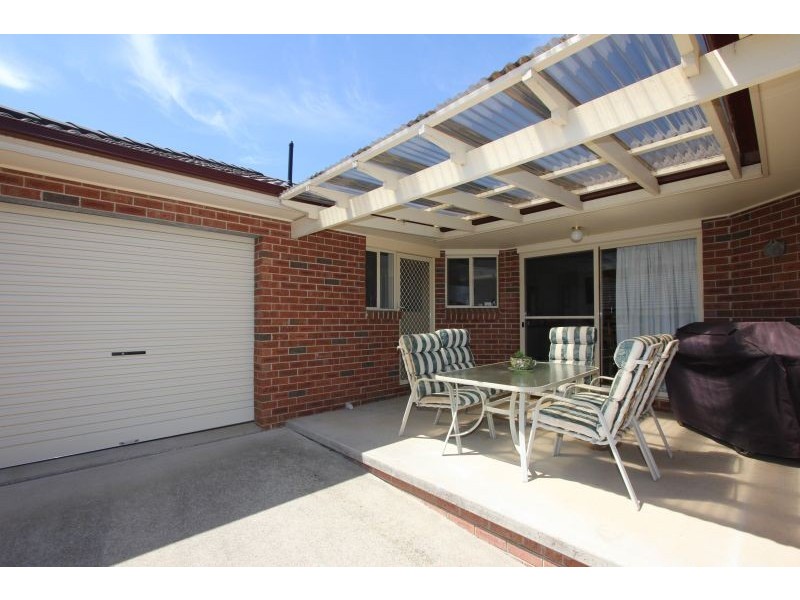 8 Constantina Circuit, Goulburn NSW 2580