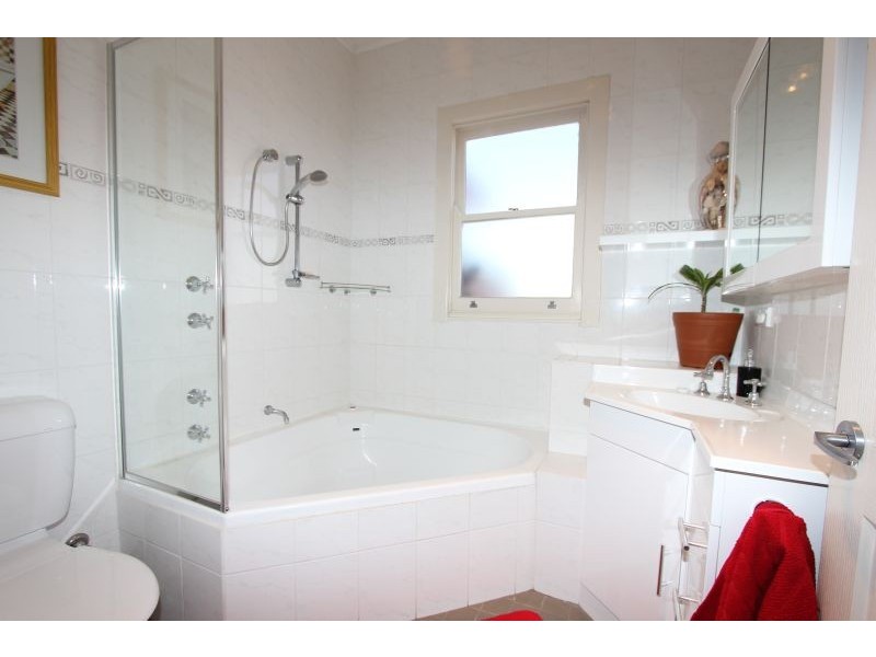 11 Francis Street, Goulburn NSW 2580