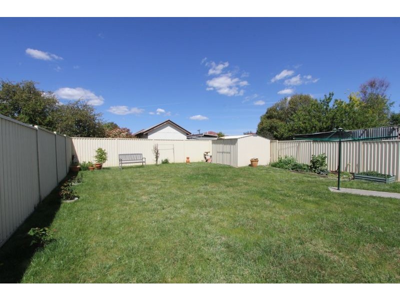 11 Bishop Street, Goulburn NSW 2580
