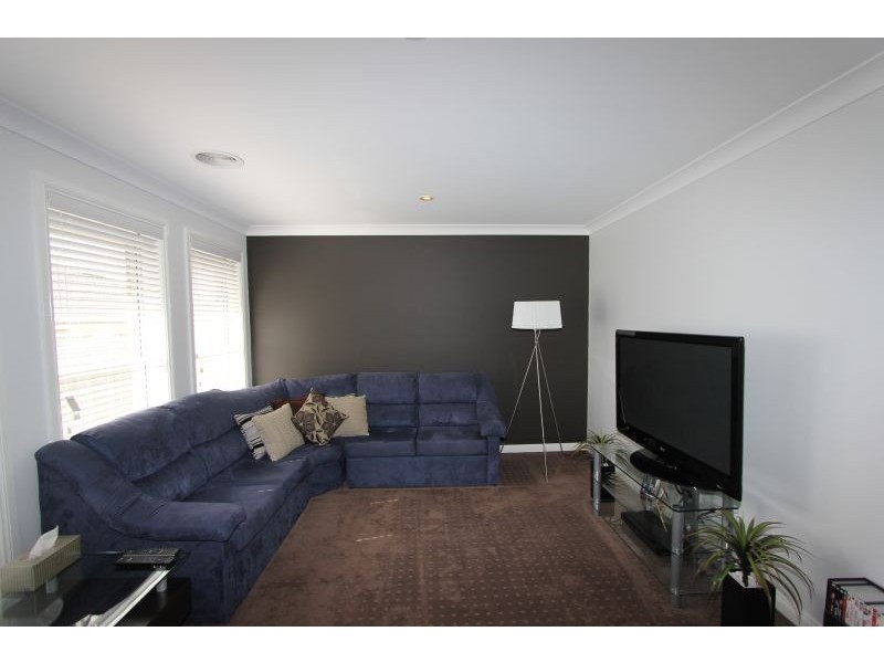 3 Ash Close, Goulburn NSW 2580