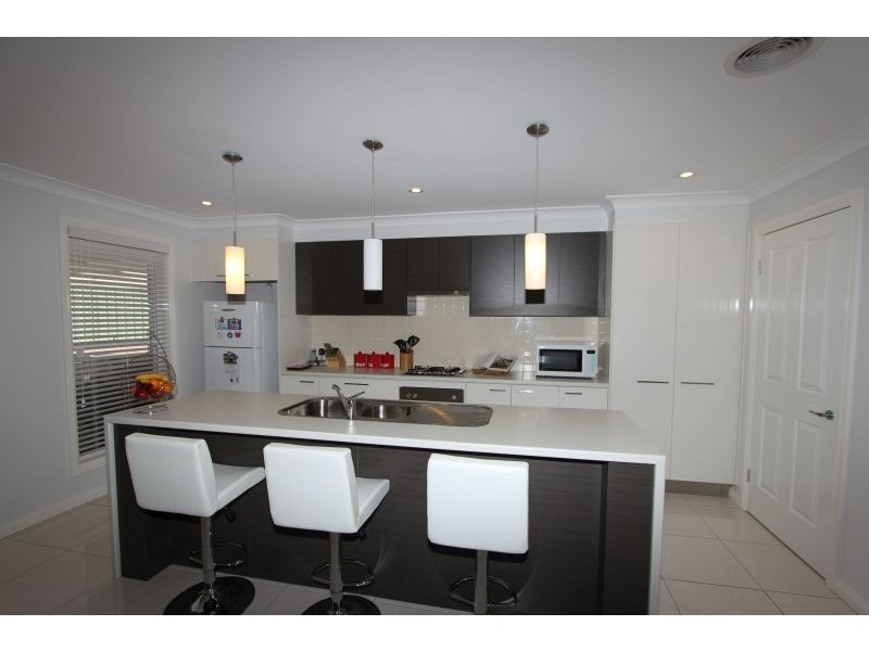 3 Ash Close, Goulburn NSW 2580