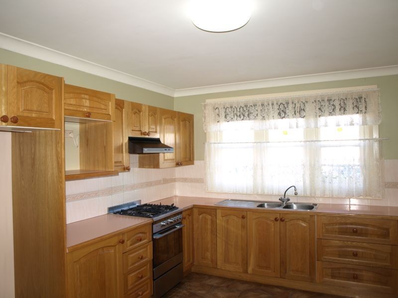 140 Cowper Street, Goulburn NSW 2580