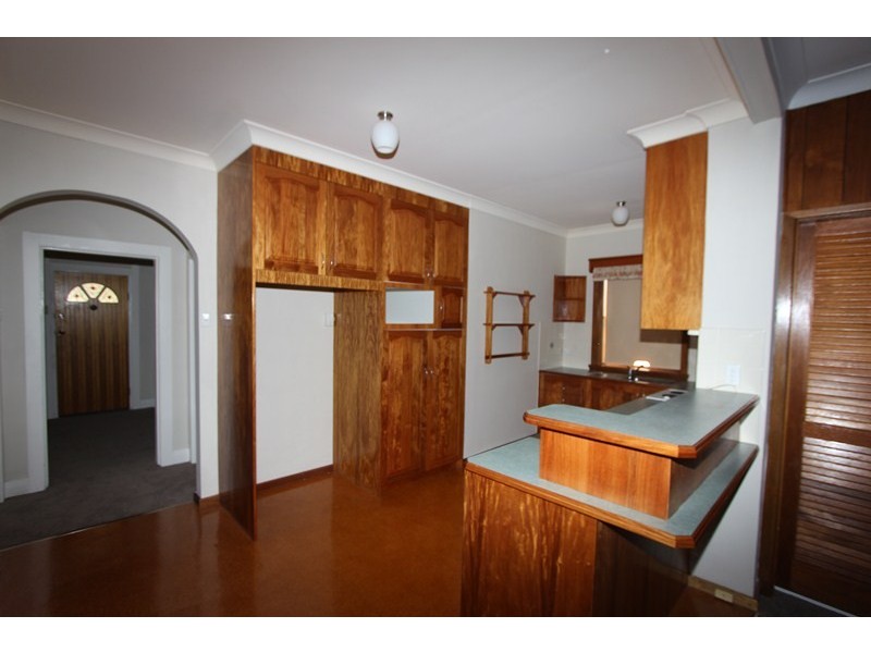 63 Lansdowne Street, Goulburn NSW 2580