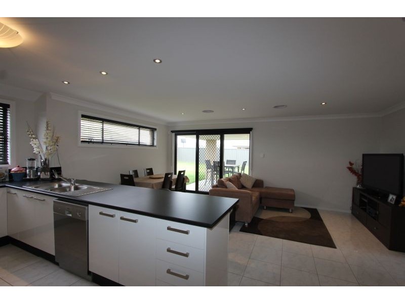 6 Baxter Place, Goulburn NSW 2580