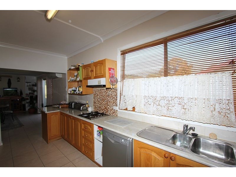 21 Hollis Avenue, Goulburn NSW 2580