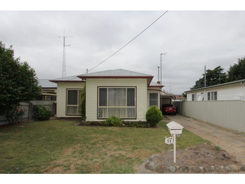 11 Ruby Street, Goulburn NSW 2580