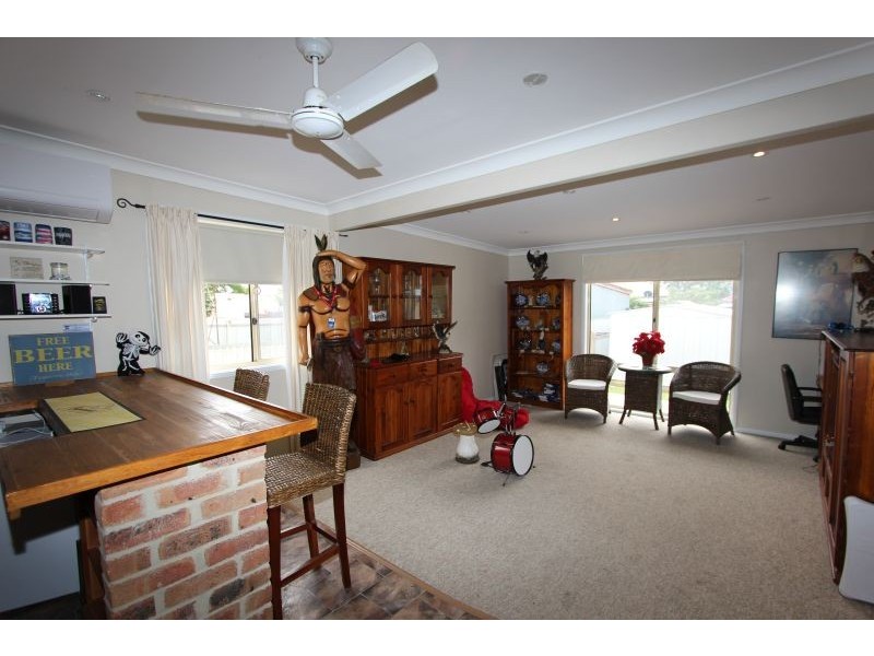 11 Ruby Street, Goulburn NSW 2580