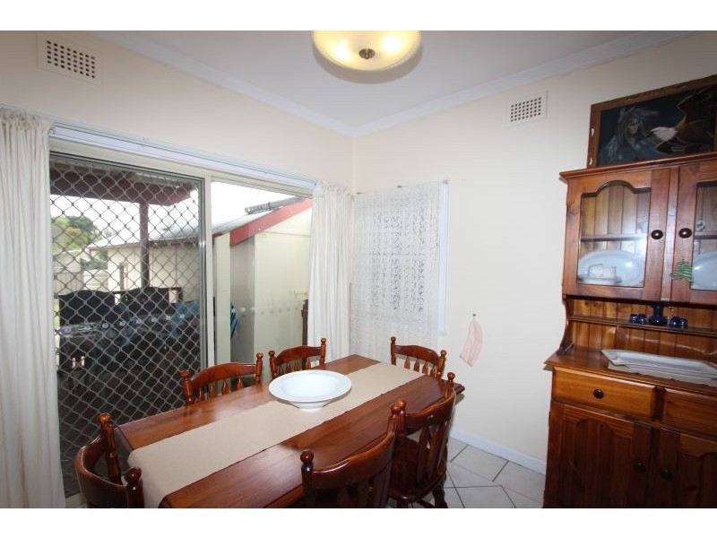 11 Ruby Street, Goulburn NSW 2580