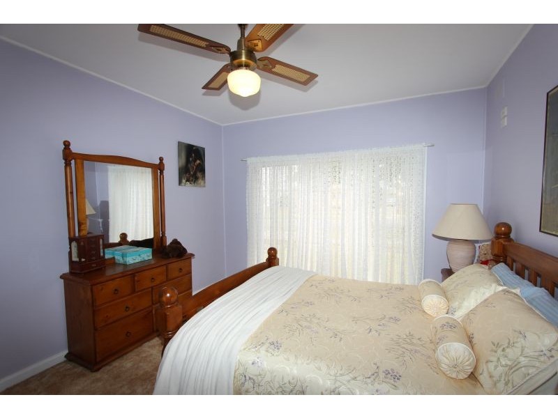 11 Ruby Street, Goulburn NSW 2580