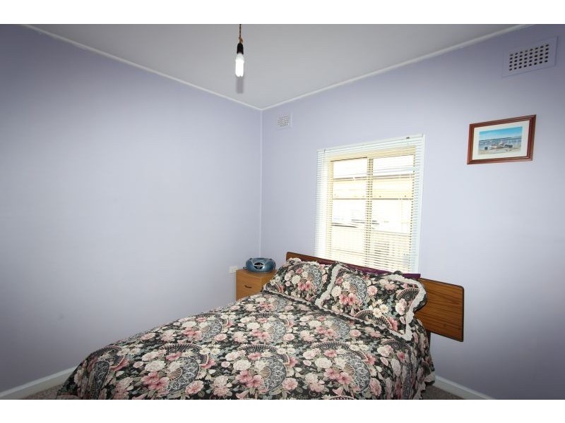 11 Ruby Street, Goulburn NSW 2580