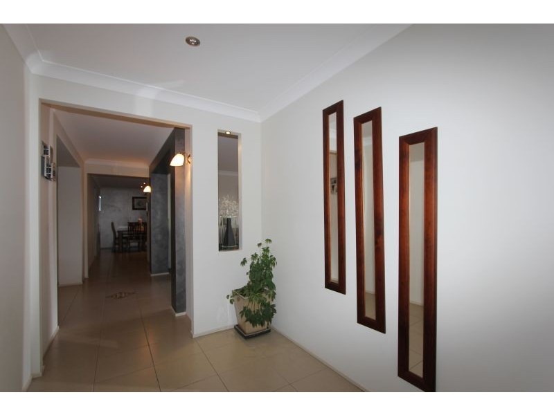 6 Red Gum Place, Goulburn NSW 2580