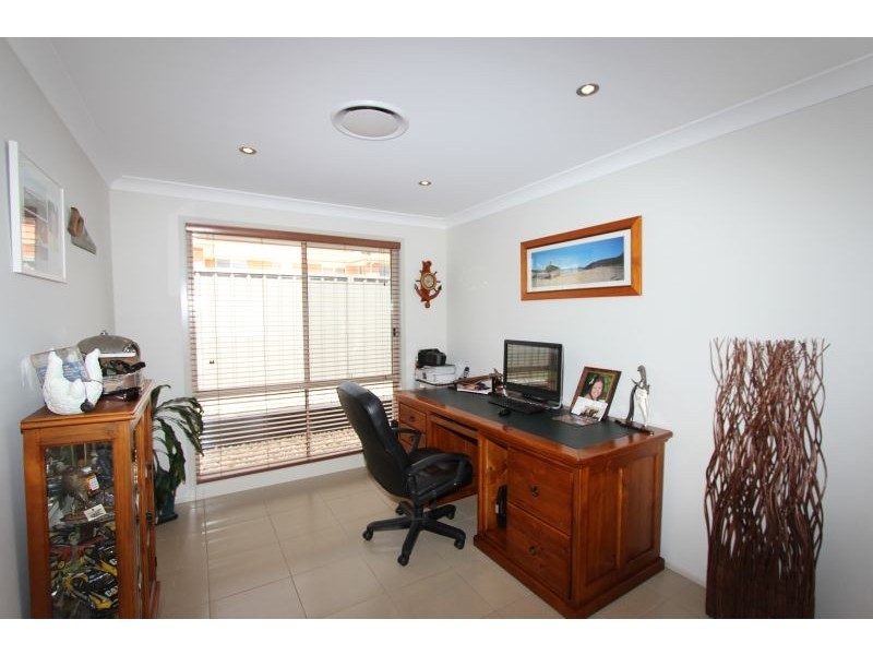 6 Red Gum Place, Goulburn NSW 2580