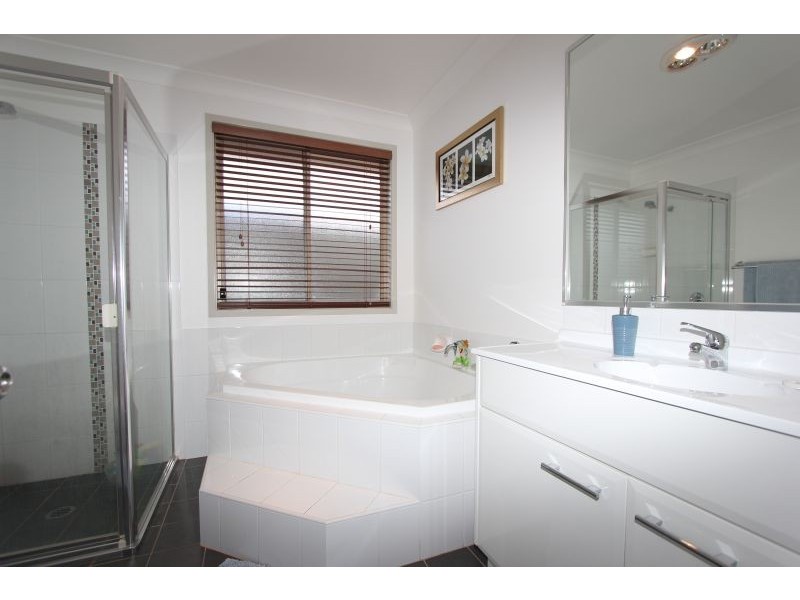 6 Red Gum Place, Goulburn NSW 2580