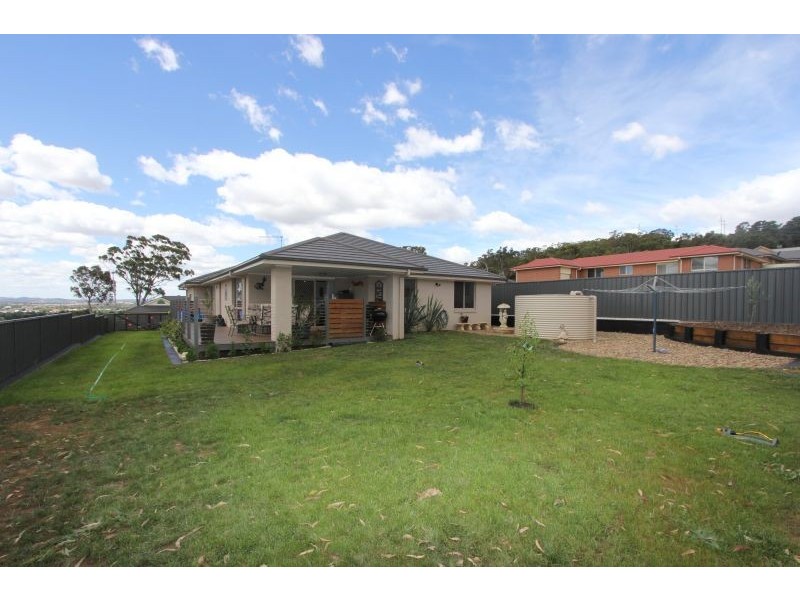 6 Red Gum Place, Goulburn NSW 2580
