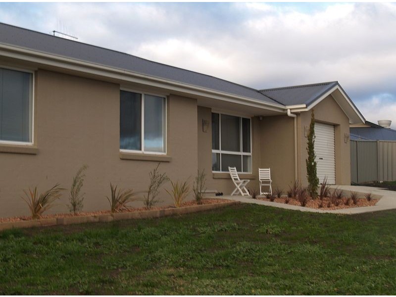 1 St Aubyn Road, Goulburn NSW 2580