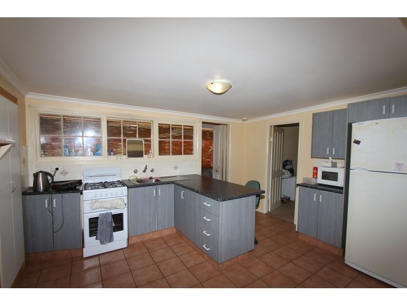 73 May Street, Goulburn NSW 2580