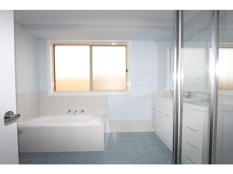 93 Green Valley Road, Goulburn NSW 2580