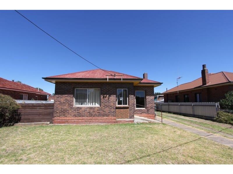 4 Wheatley Avenue, Goulburn NSW 2580