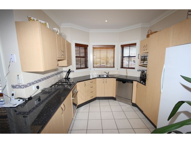 1/105 Cowper Street, Goulburn NSW 2580