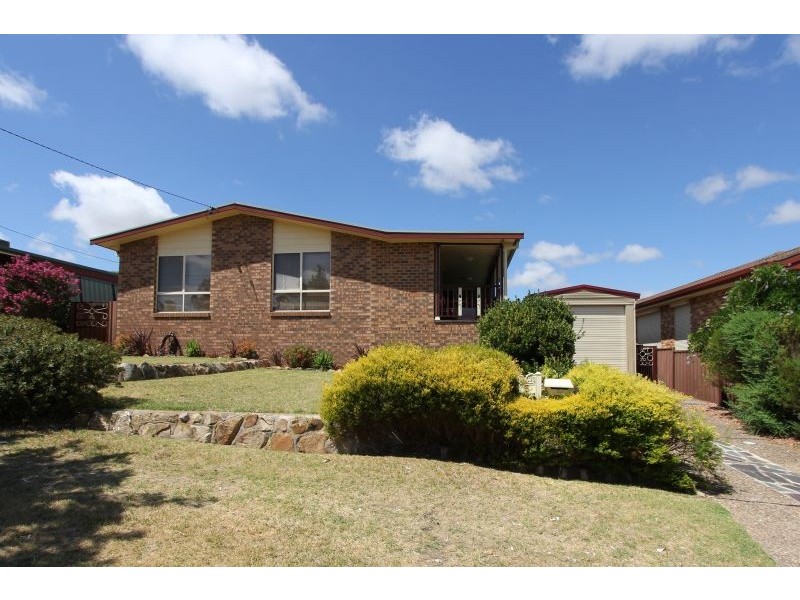 5 Leeson Street, Goulburn NSW 2580