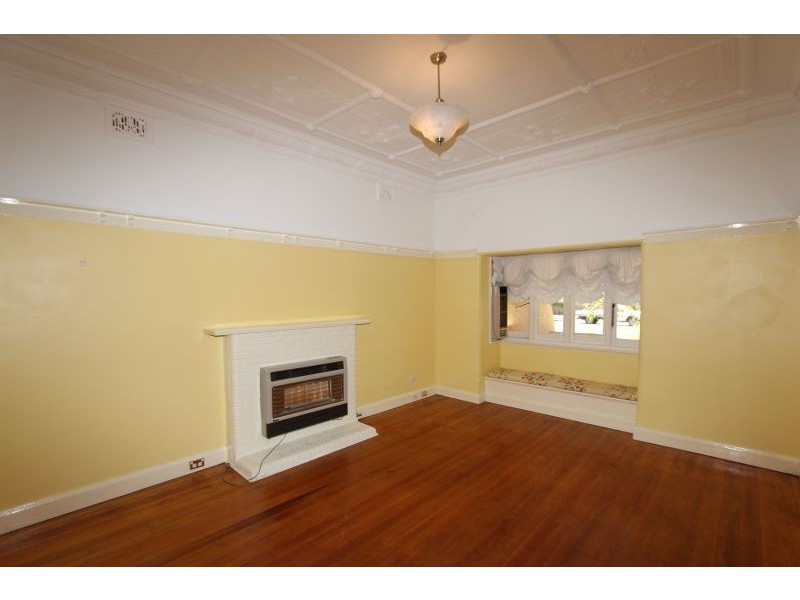 278 Bourke Street, Goulburn NSW 2580