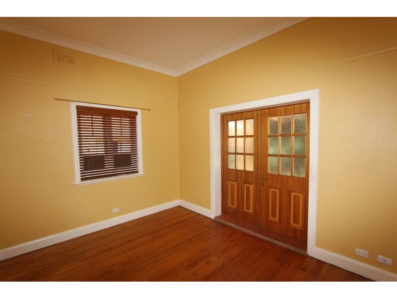 278 Bourke Street, Goulburn NSW 2580