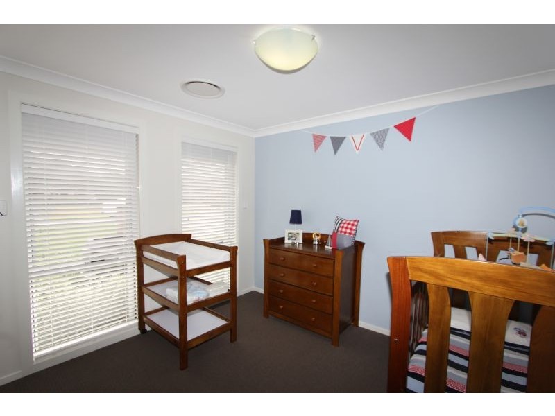 6 Hazelwood Place, Goulburn NSW 2580