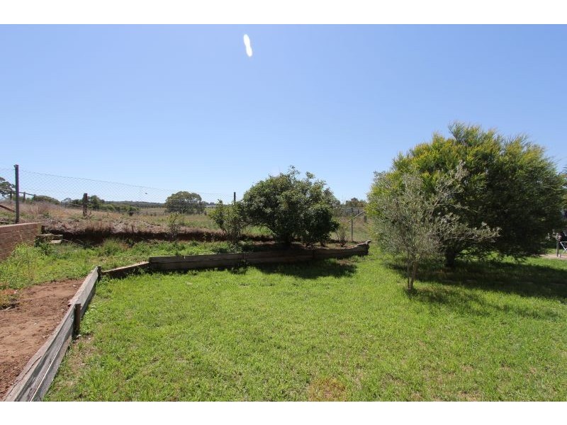 16 Run O Waters Drive, Goulburn NSW 2580