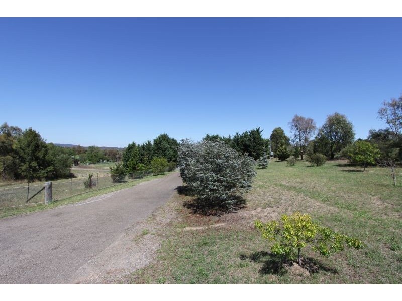 16 Run O Waters Drive, Goulburn NSW 2580