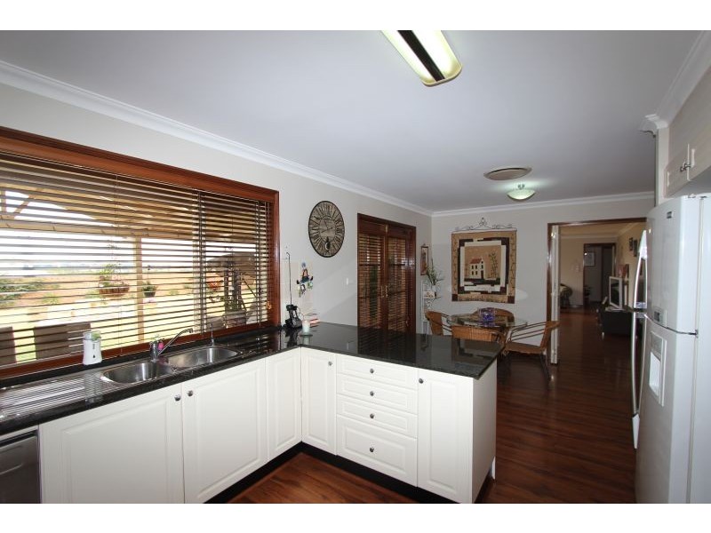 6 Bonnett Drive, Goulburn NSW 2580