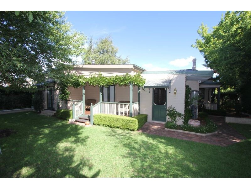 114 Lagoon Street, Goulburn NSW 2580