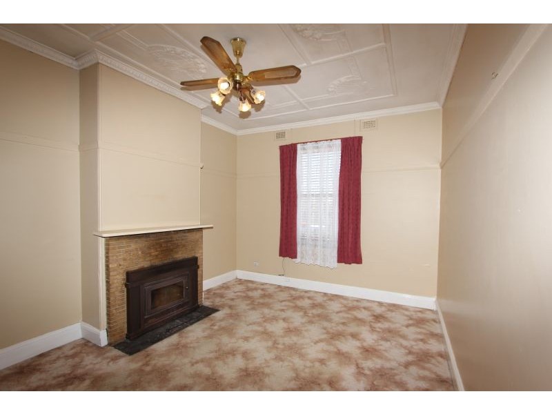 2 Horne Square, Goulburn NSW 2580