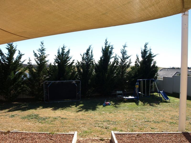 29 Crestwood Drive, Goulburn NSW 2580